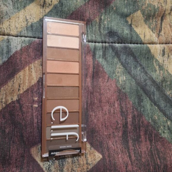 โจ E.L.F Cosmetics โ Perfect 10 Eyeshadow Bundle (5 Palettes!) New & Swatched โจ - Picture 3 of 9